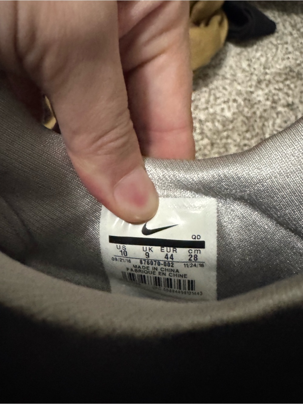 Nike Men’s Light Gray Blue & Black Casual Sneaker - Picture 6 of 6